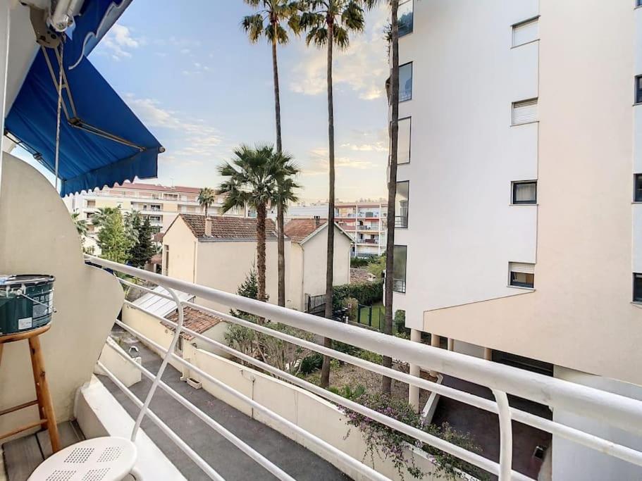 2 Minutes A La Plage Cannes Exterior foto
